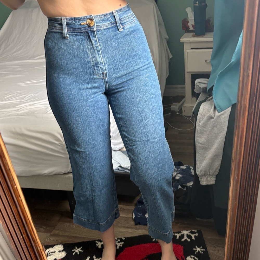 H&M Wide-Leg Cropped Jeans – Size 4